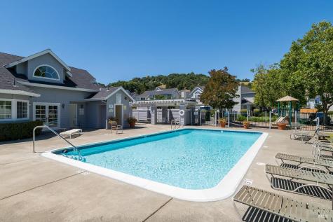 186 Ignacio Valley Circle Novato CA 94949