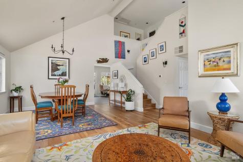 186 Ignacio Valley Circle Novato CA 94949