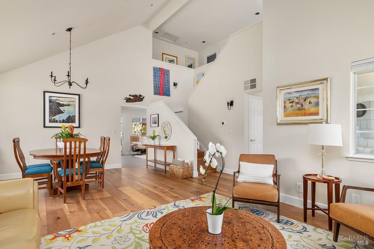 186 Ignacio Valley Circle Novato CA 94949