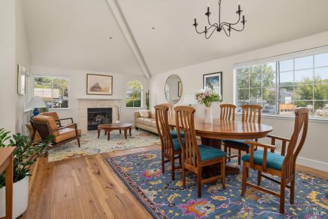 186 Ignacio Valley Circle Novato CA 94949
