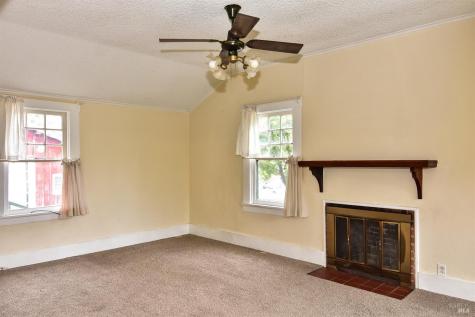 704 Bloomfield Road Sebastopol CA 95472