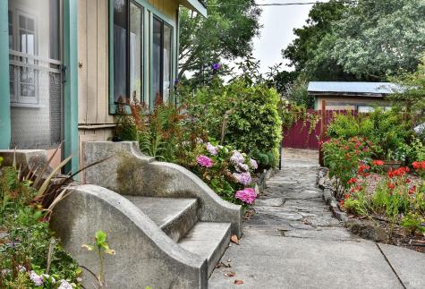 704 Bloomfield Road Sebastopol CA 95472