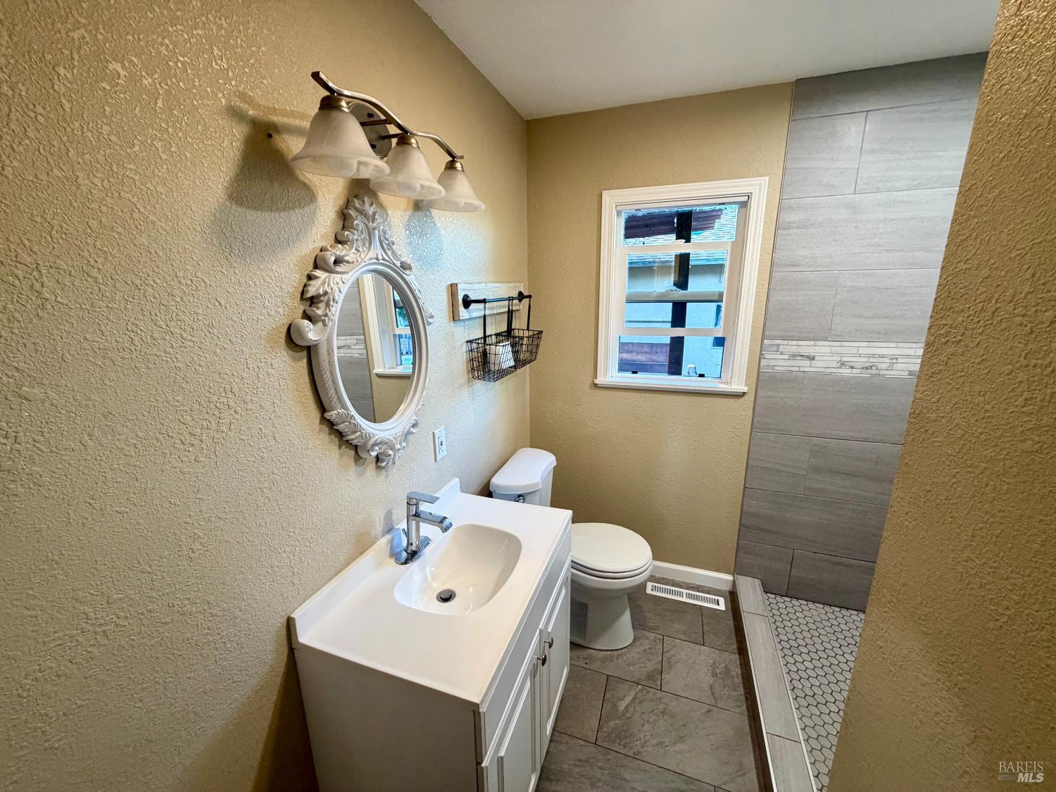 1124 Shetler Avenue Napa CA 94559