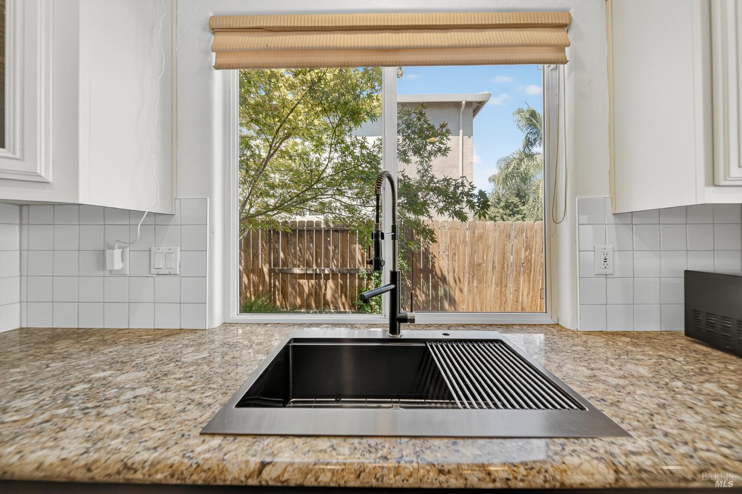 3034 W Clinton Court Visalia CA 93291