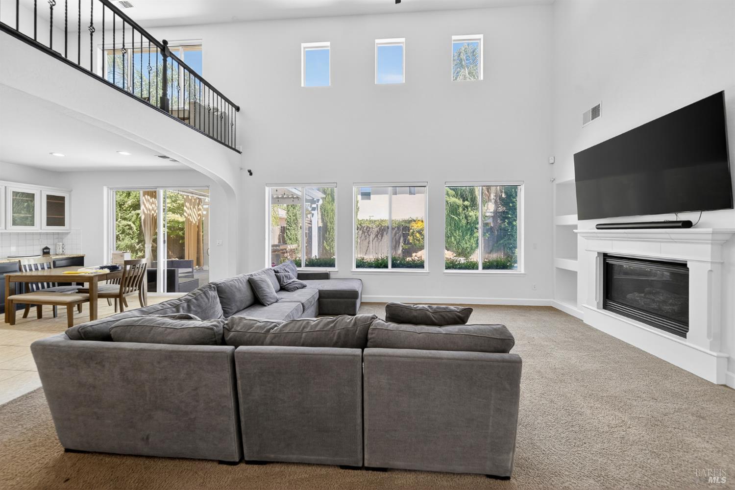3034 W Clinton Court Visalia CA 93291