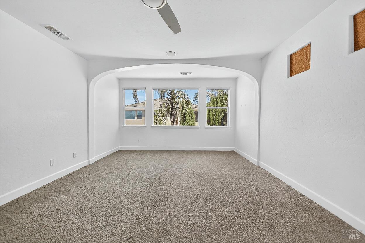 3034 W Clinton Court Visalia CA 93291