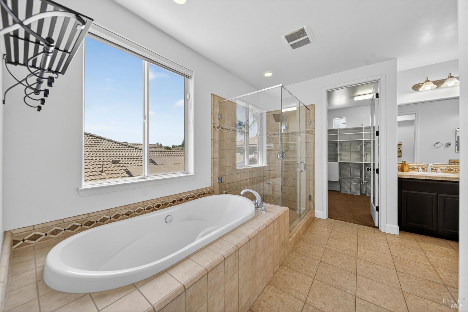 3034 W Clinton Court Visalia CA 93291