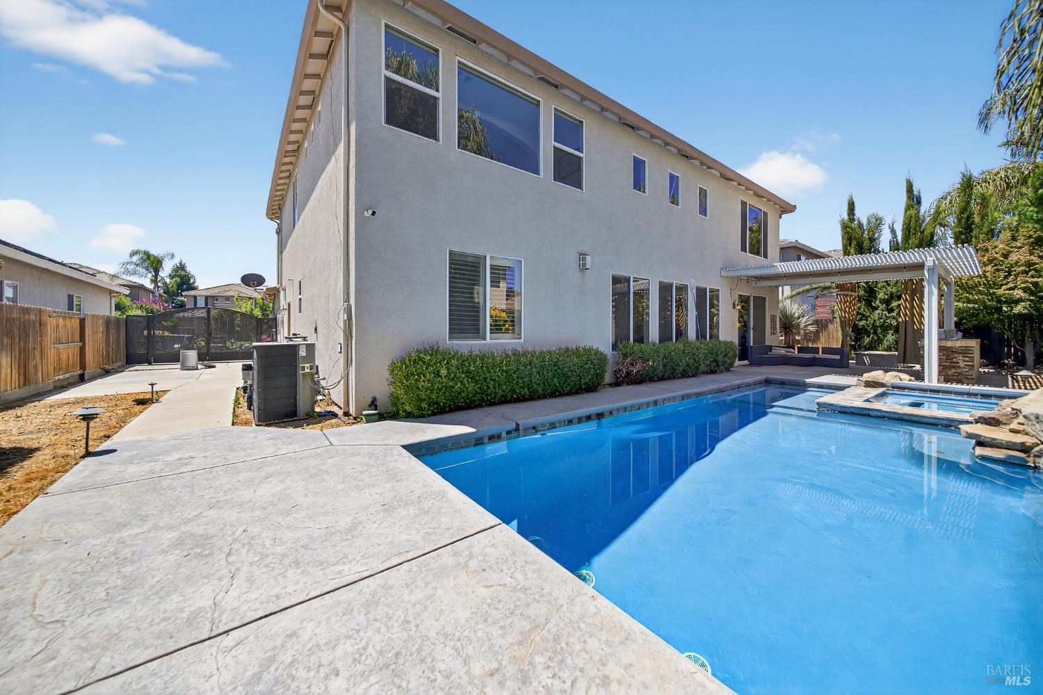 3034 W Clinton Court Visalia CA 93291