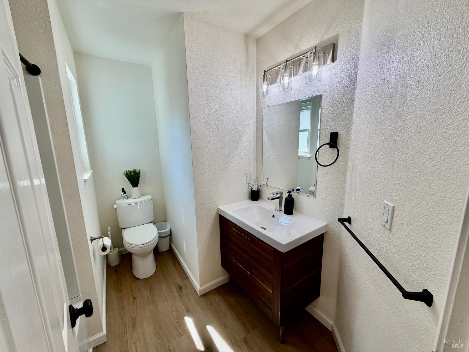 945 Bauman Court Suisun City CA 94585