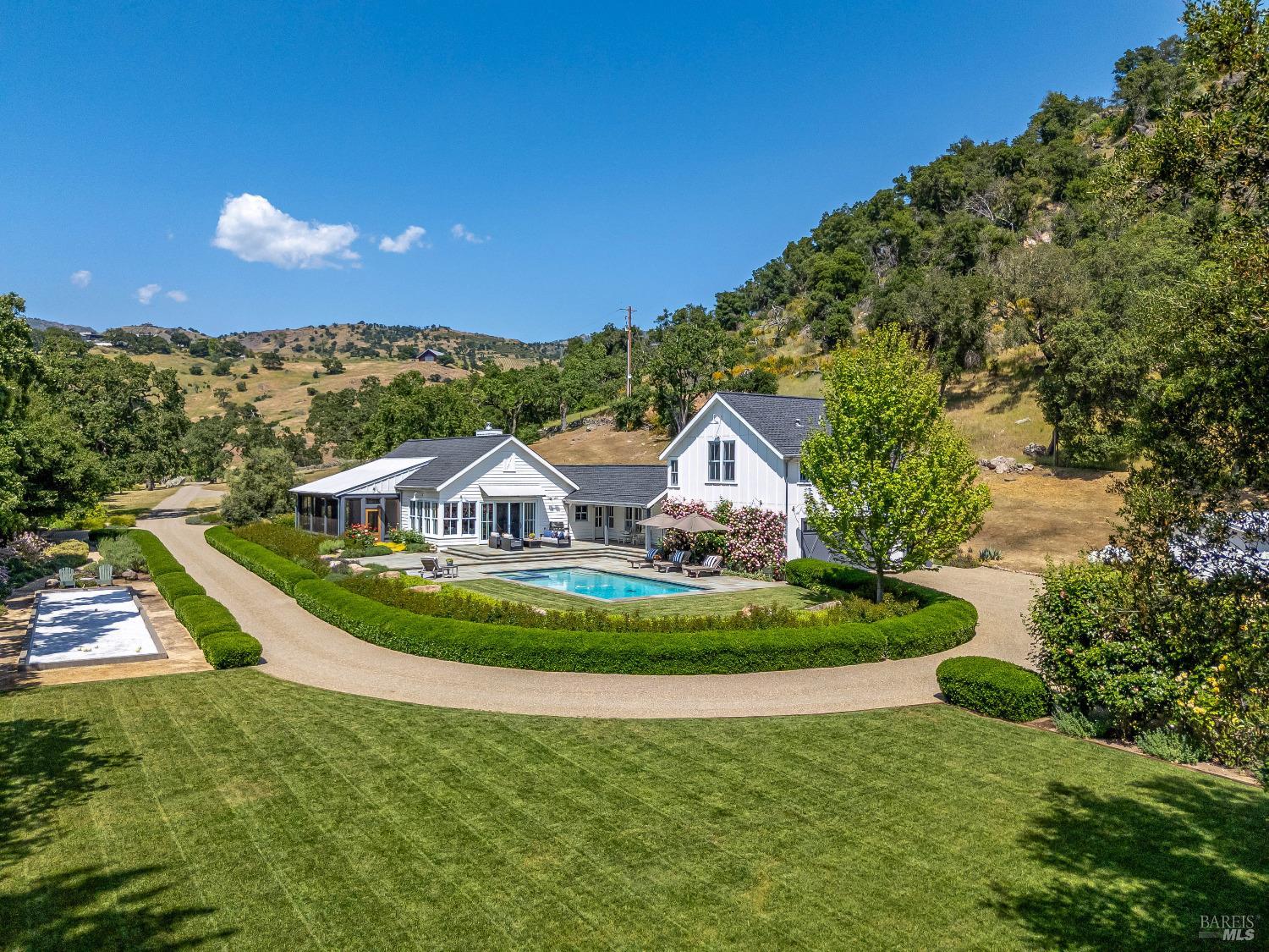 5310 Silverado Trail Napa CA 94558