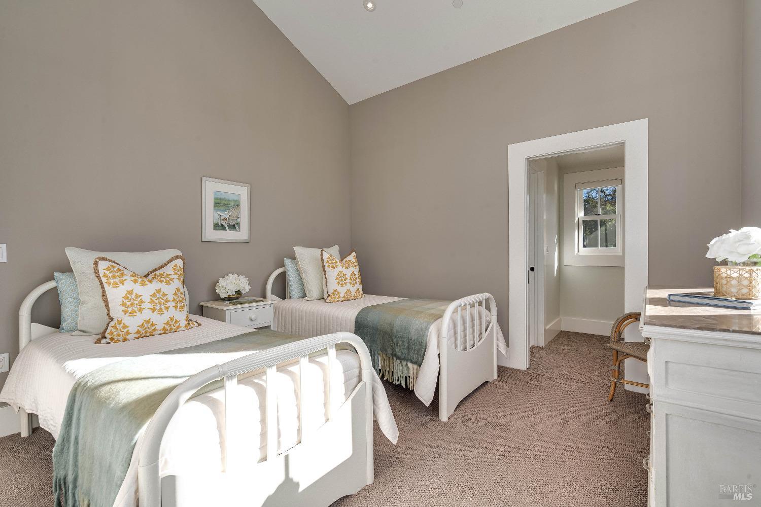 5310 Silverado Trail Napa CA 94558