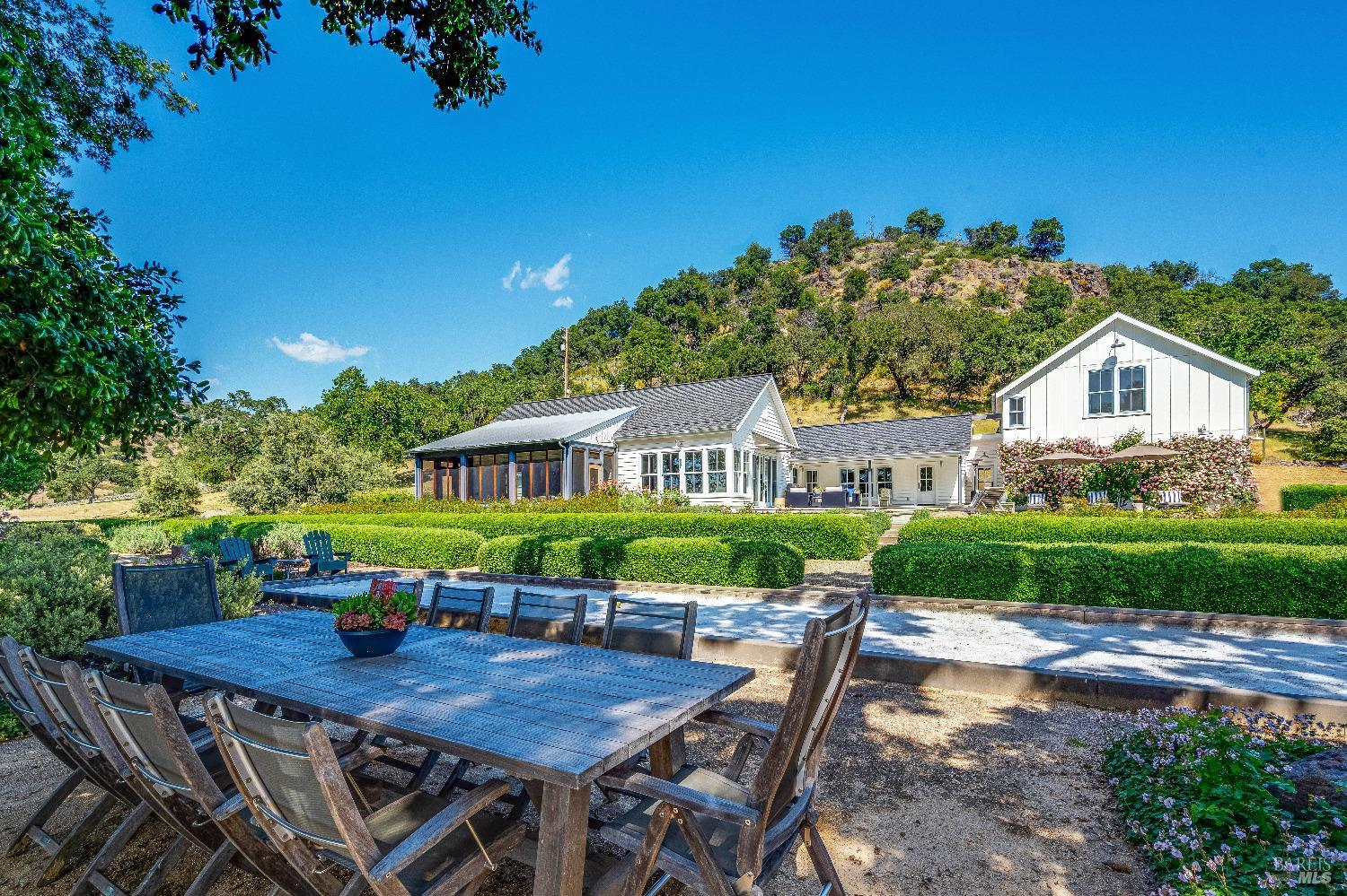 5310 Silverado Trail Napa CA 94558