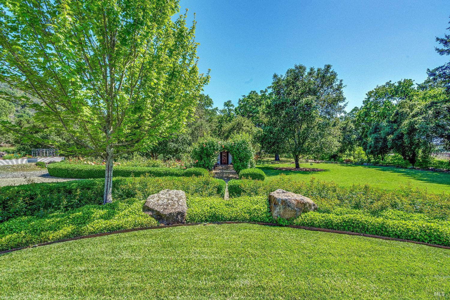 5310 Silverado Trail Napa CA 94558
