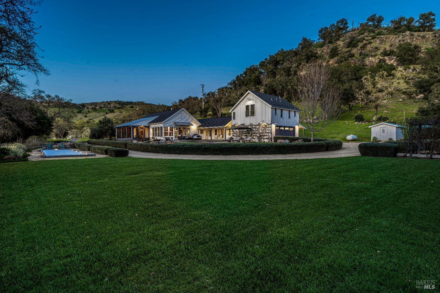 5310 Silverado Trail Napa CA 94558
