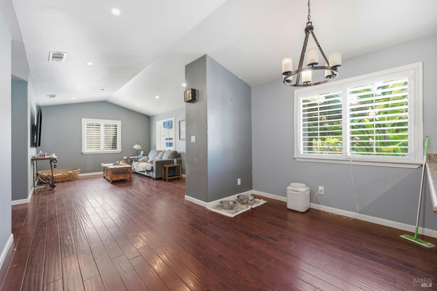 2707 Bonifacio Street Concord CA 94519