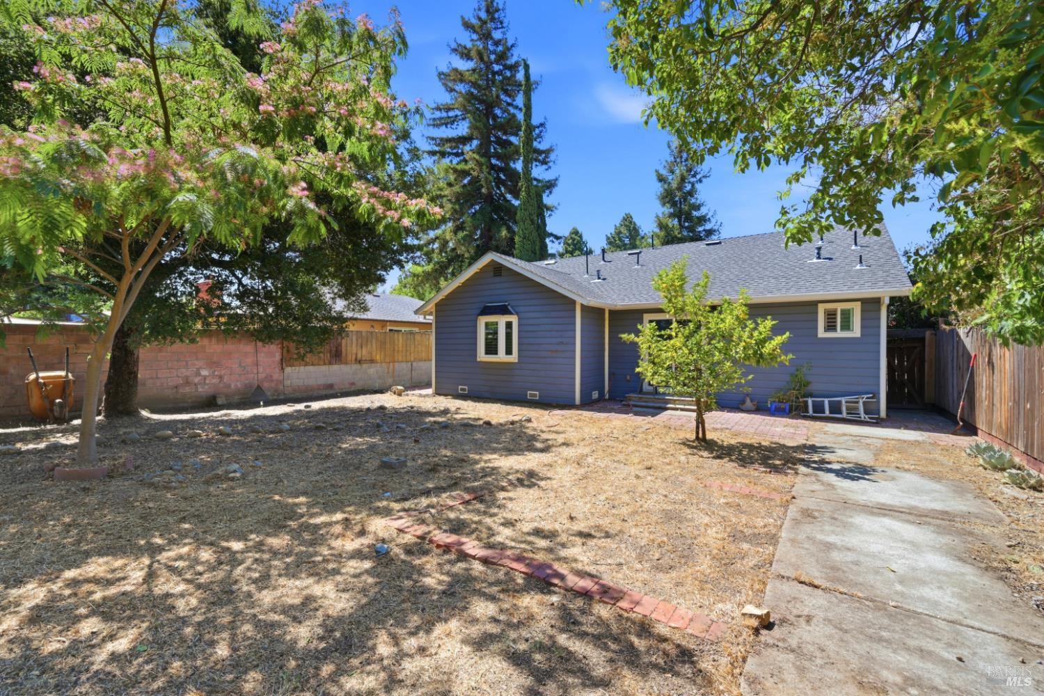 2707 Bonifacio Street Concord CA 94519