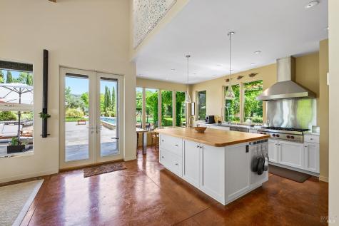6003-6017 Red Winery Road Healdsburg CA 95441