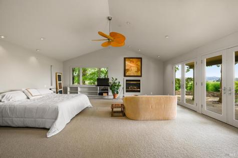 6003-6017 Red Winery Road Healdsburg CA 95441