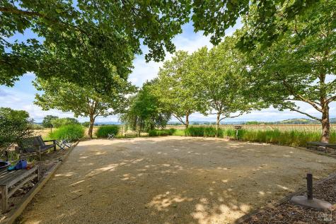 6003-6017 Red Winery Road Healdsburg CA 95441