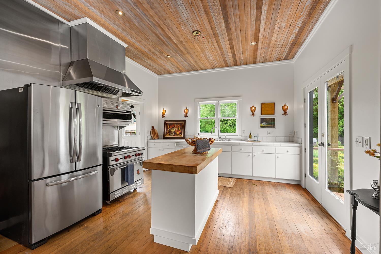 6003-6017 Red Winery Road Healdsburg CA 95441