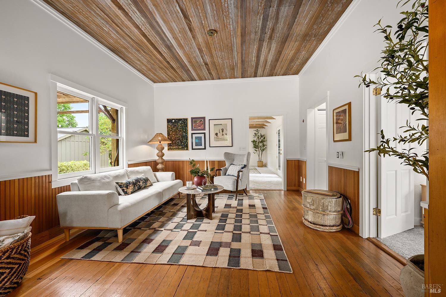 6003-6017 Red Winery Road Healdsburg CA 95441