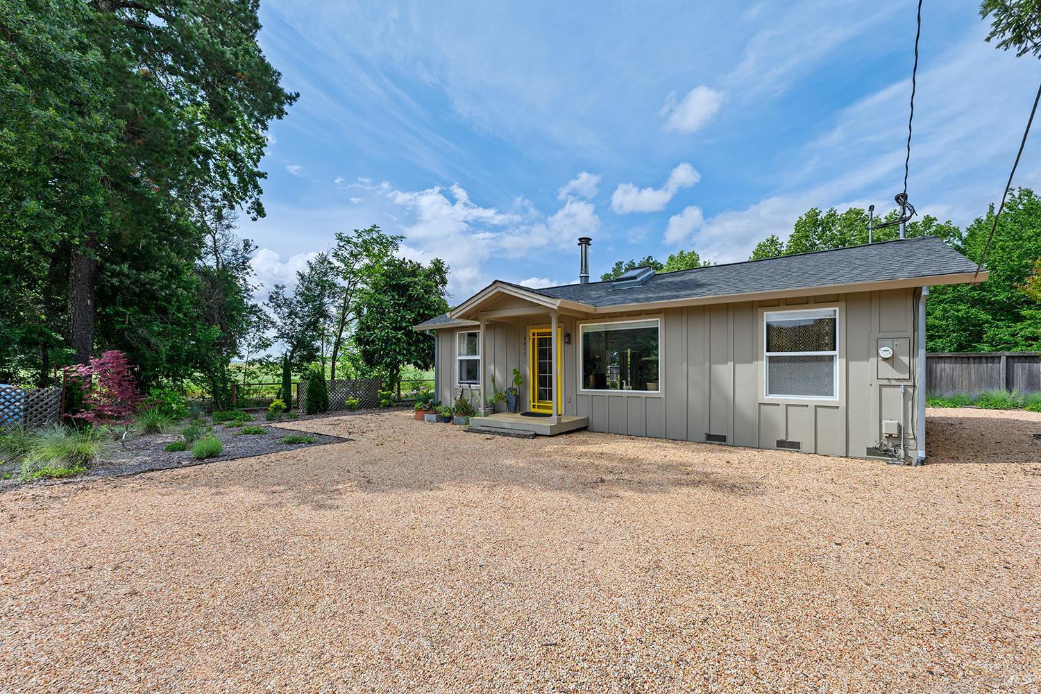 6003-6017 Red Winery Road Healdsburg CA 95441