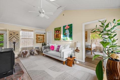6003-6017 Red Winery Road Healdsburg CA 95441