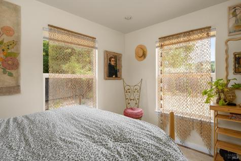6003-6017 Red Winery Road Healdsburg CA 95441