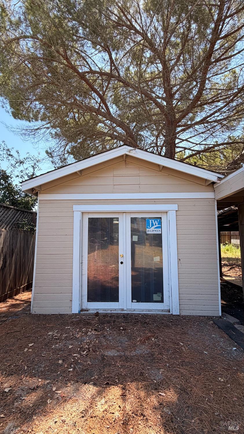 1230 Jennings Avenue Santa Rosa CA 95401