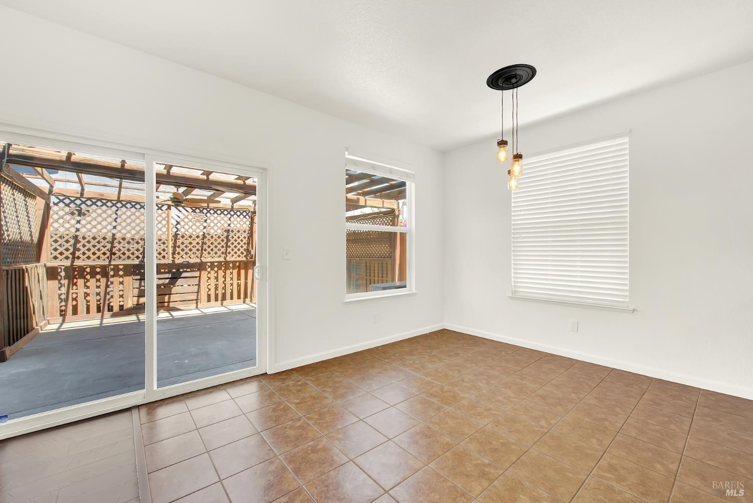 254 Calais Court Vacaville CA 95687