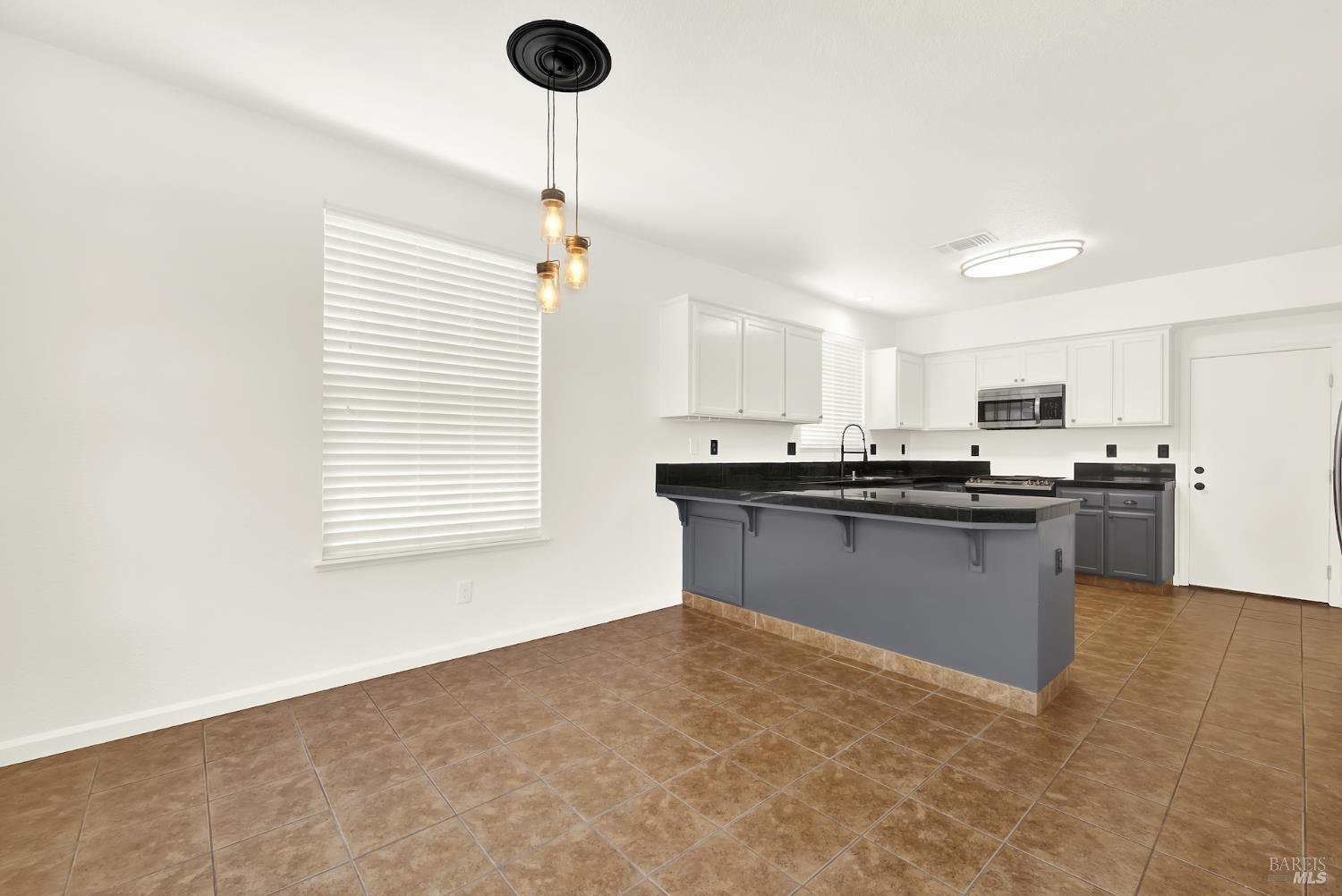 254 Calais Court Vacaville CA 95687