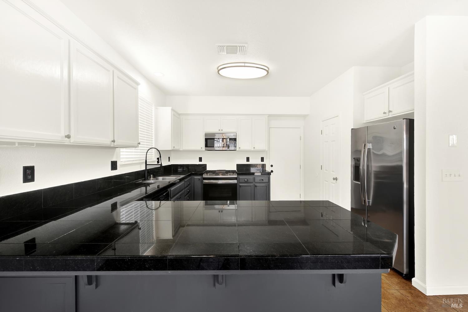254 Calais Court Vacaville CA 95687