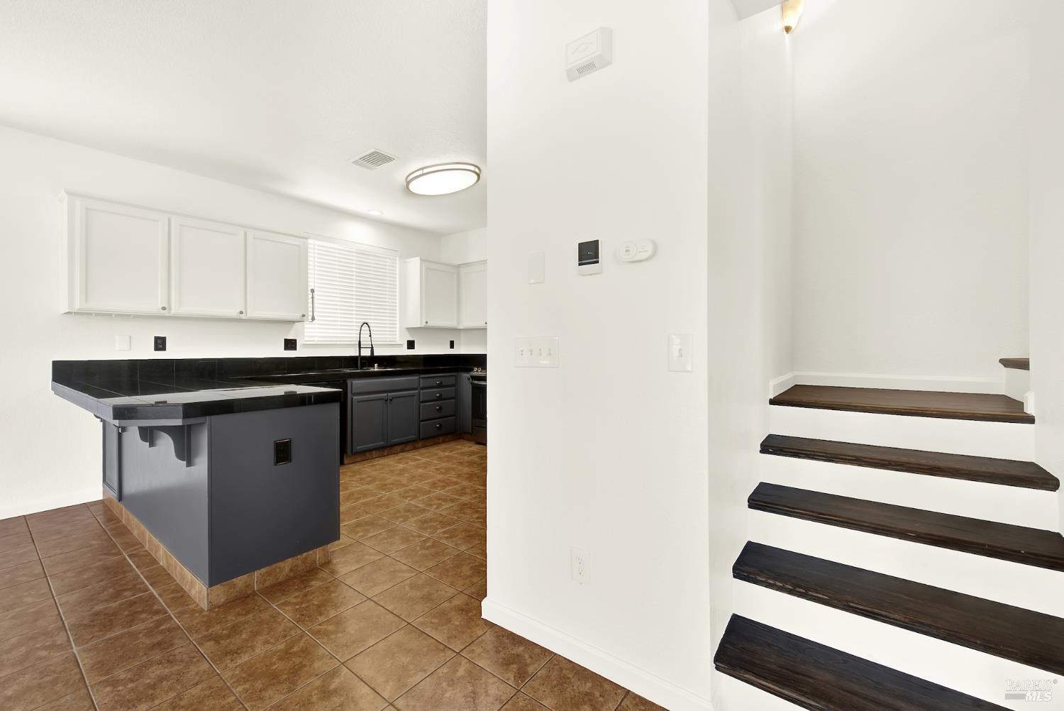 254 Calais Court Vacaville CA 95687