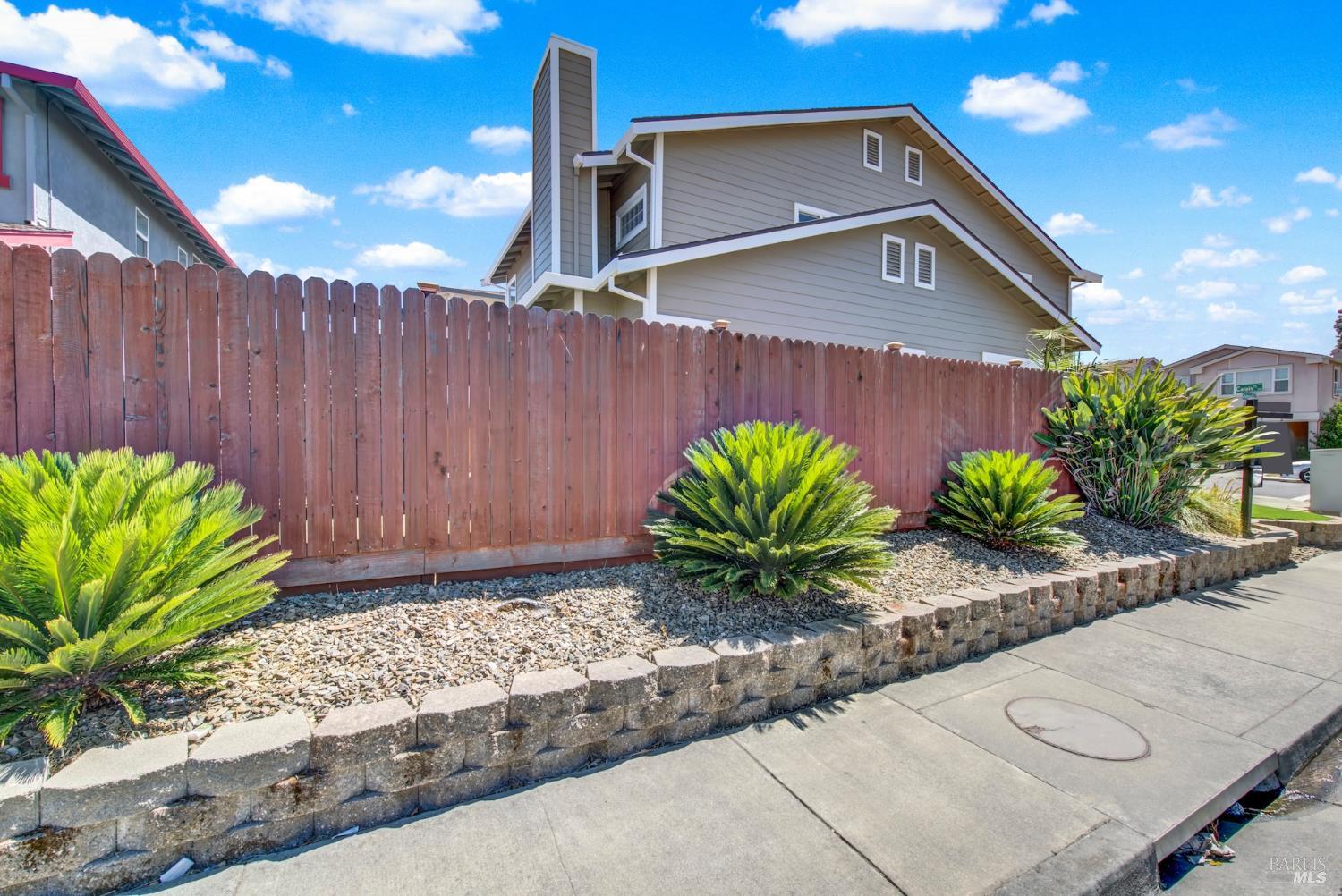 254 Calais Court Vacaville CA 95687