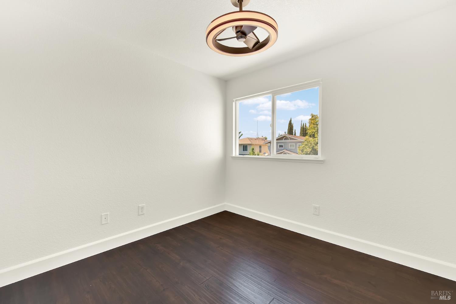 254 Calais Court Vacaville CA 95687