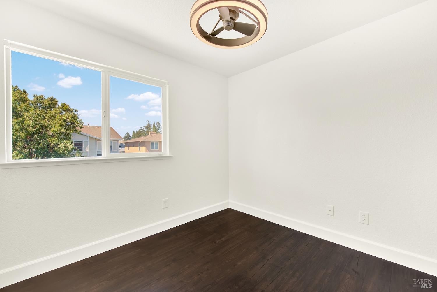 254 Calais Court Vacaville CA 95687