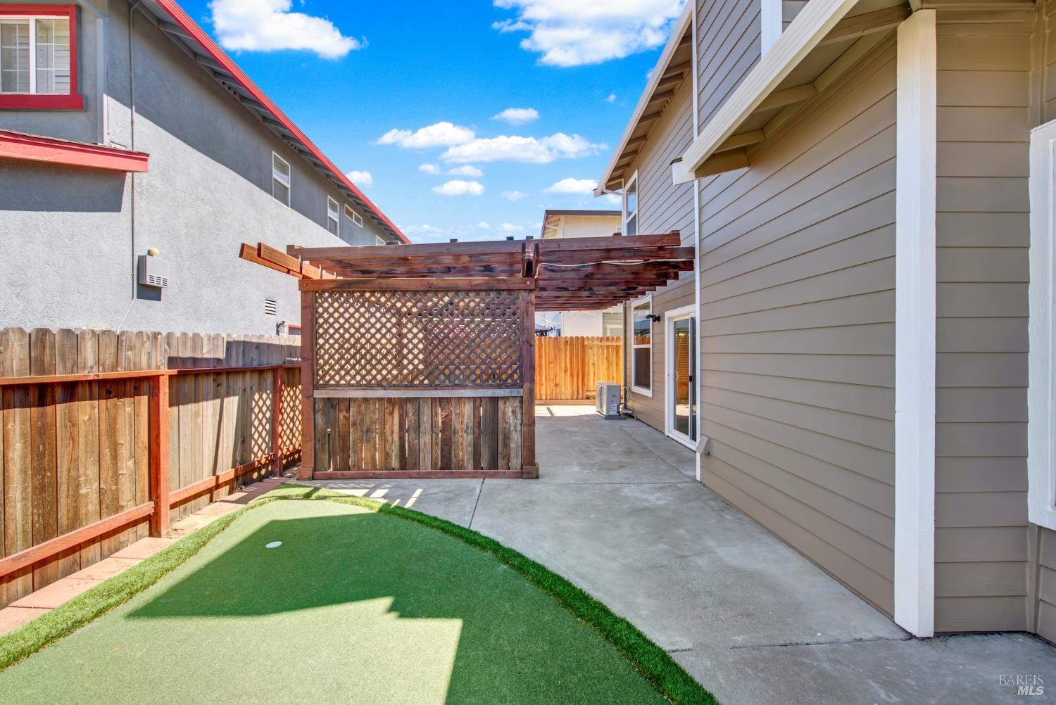254 Calais Court Vacaville CA 95687