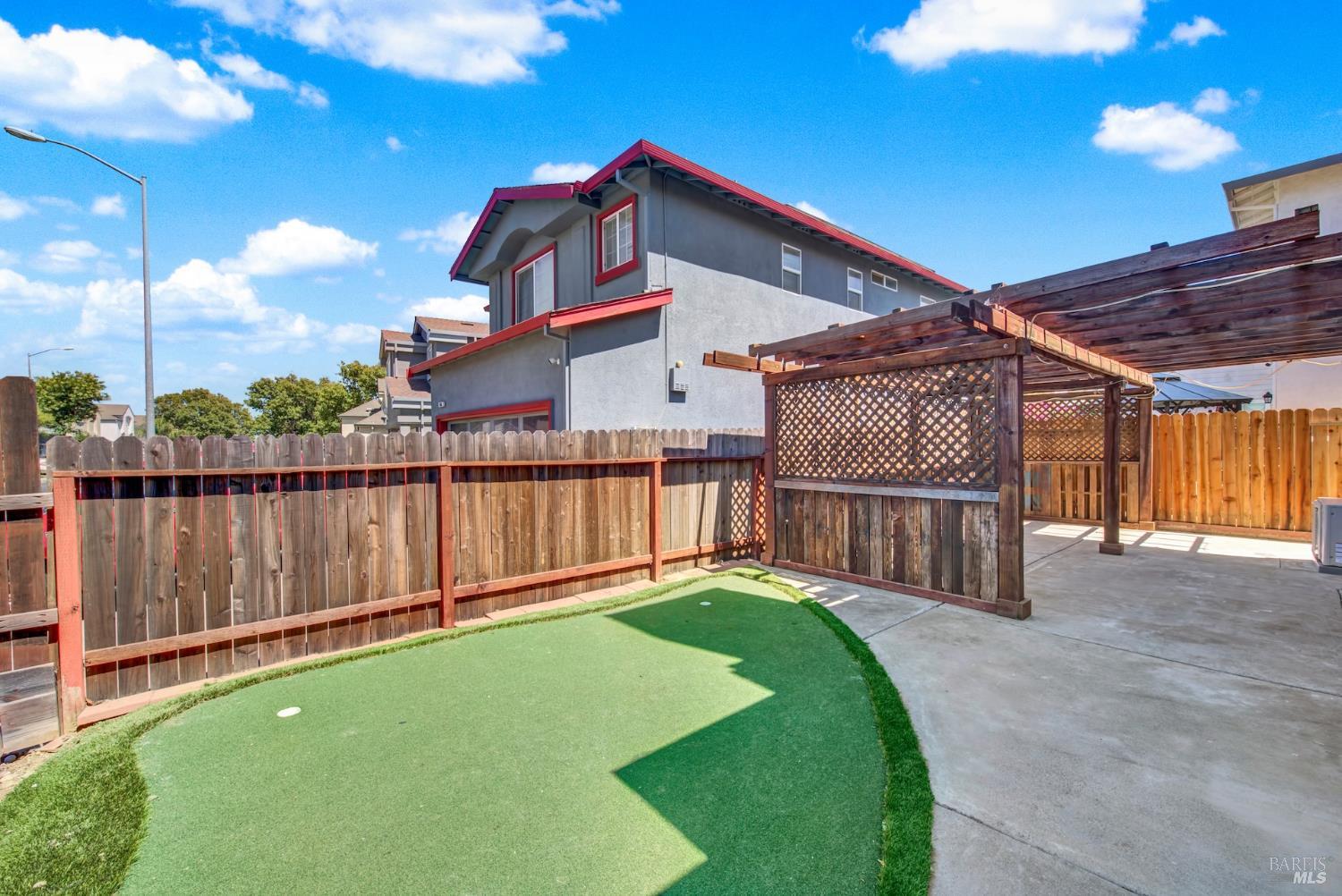 254 Calais Court Vacaville CA 95687