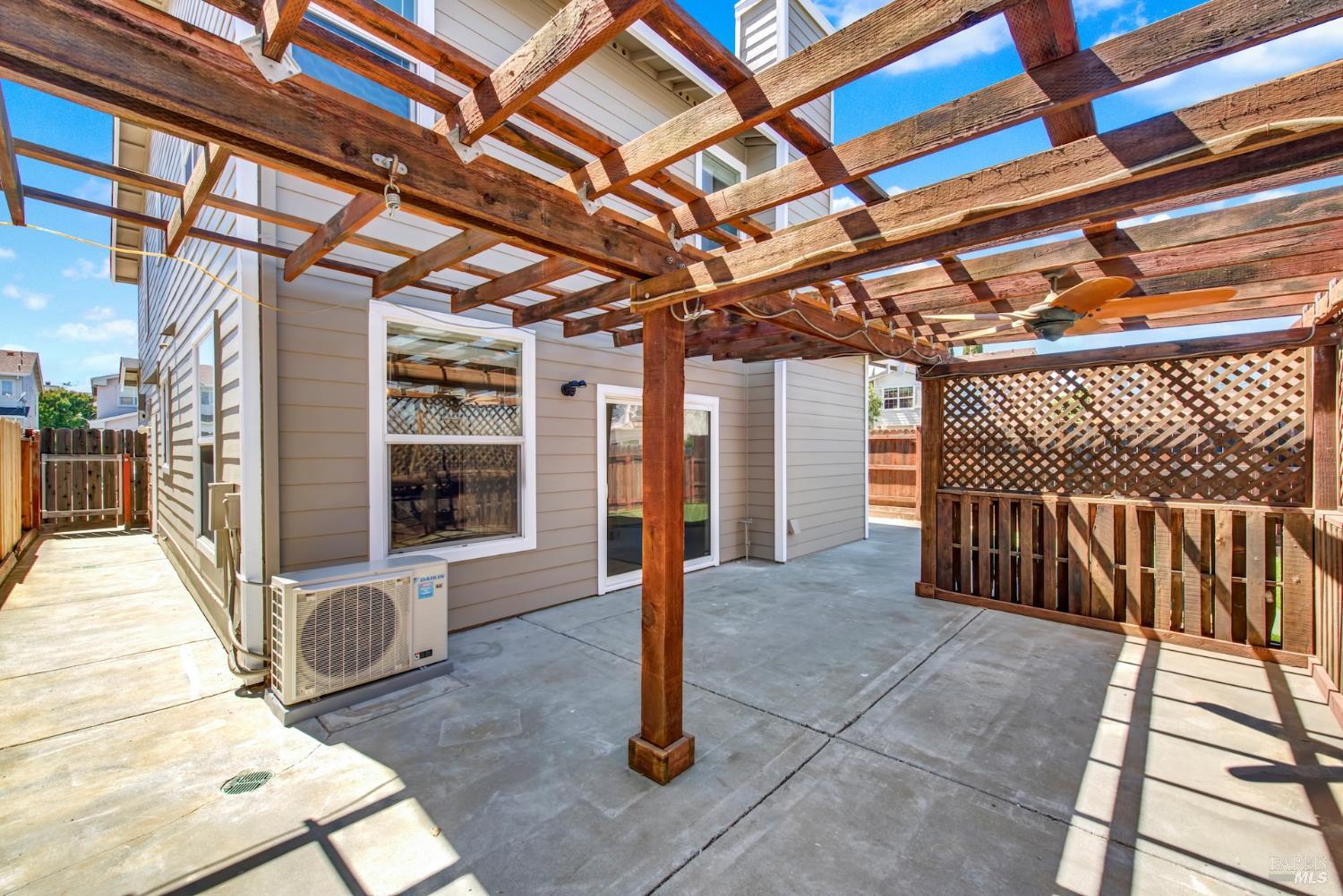 254 Calais Court Vacaville CA 95687