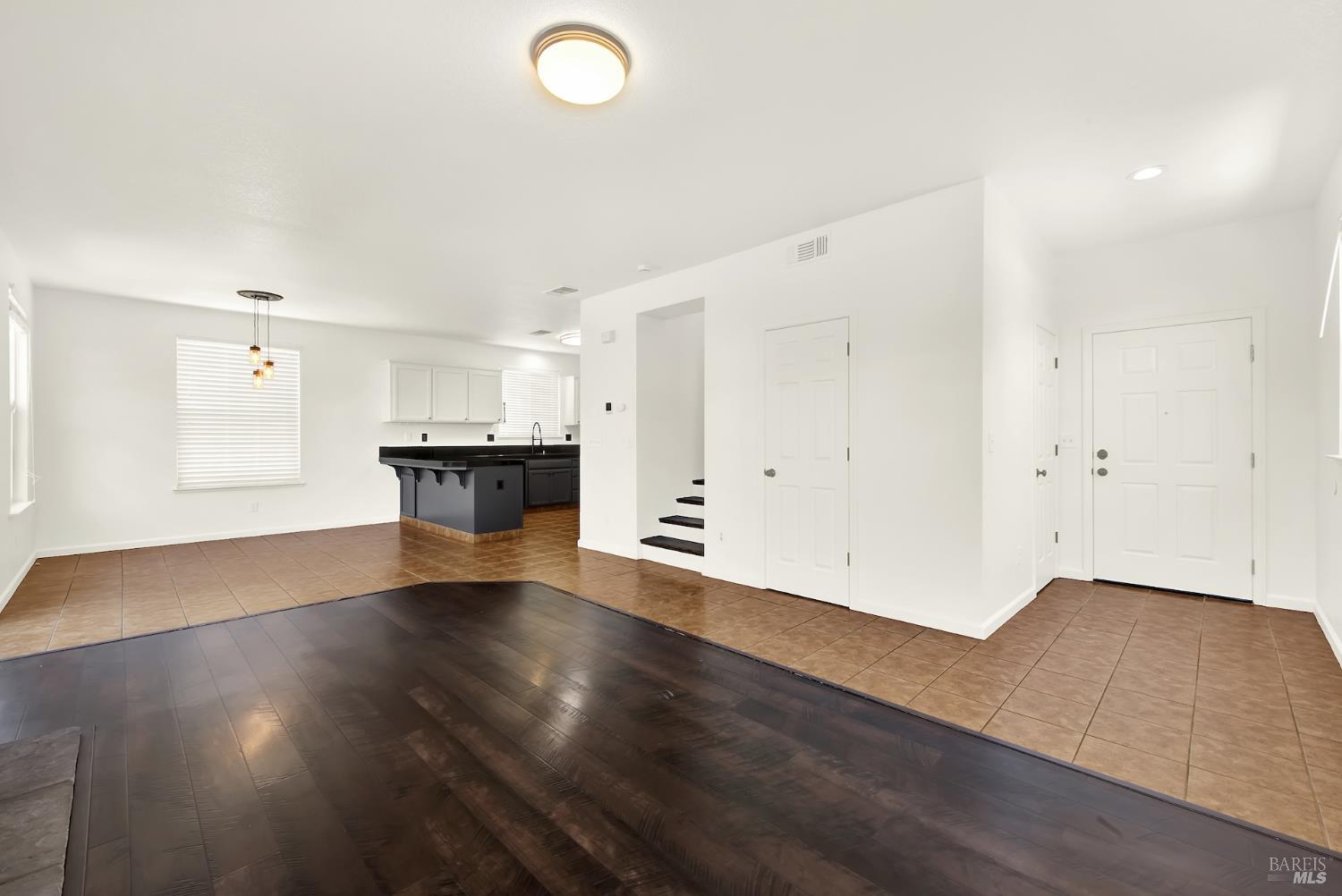 254 Calais Court Vacaville CA 95687