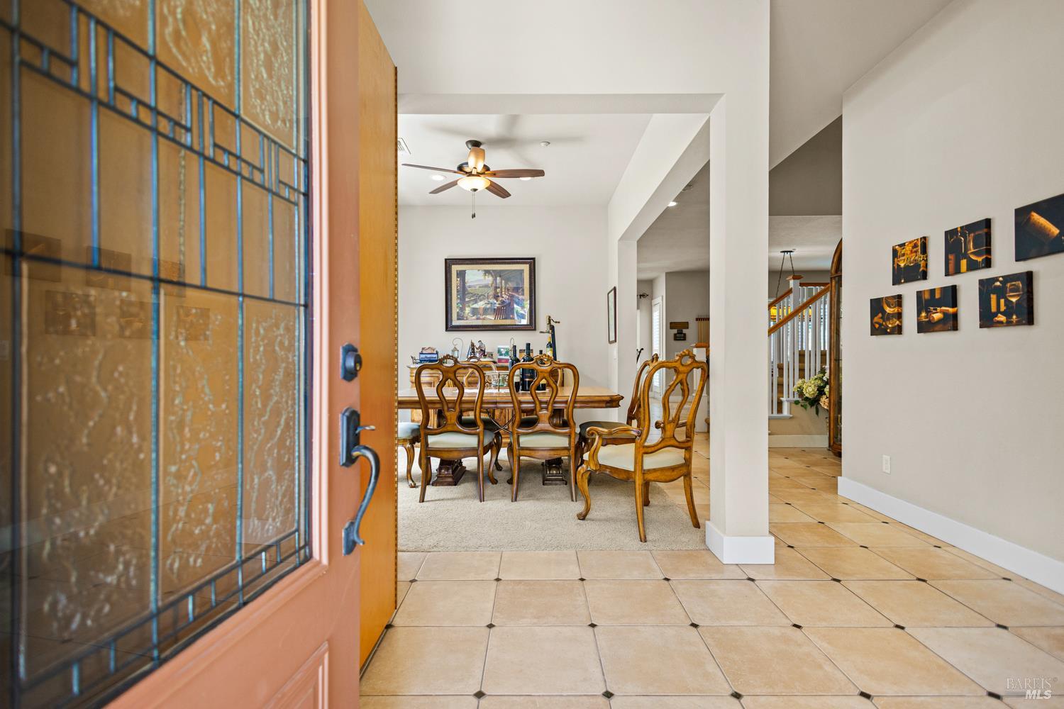 544 Port Circle Cloverdale CA 95425