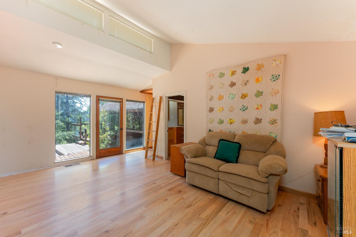 19155 Scenic Drive Redwood Valley CA 95470