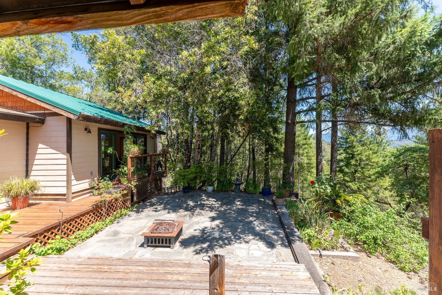 19155 Scenic Drive Redwood Valley CA 95470
