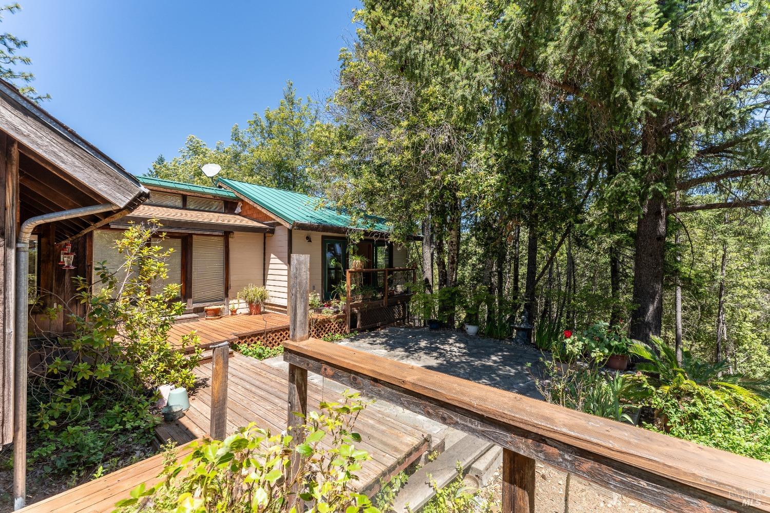 19155 Scenic Drive Redwood Valley CA 95470