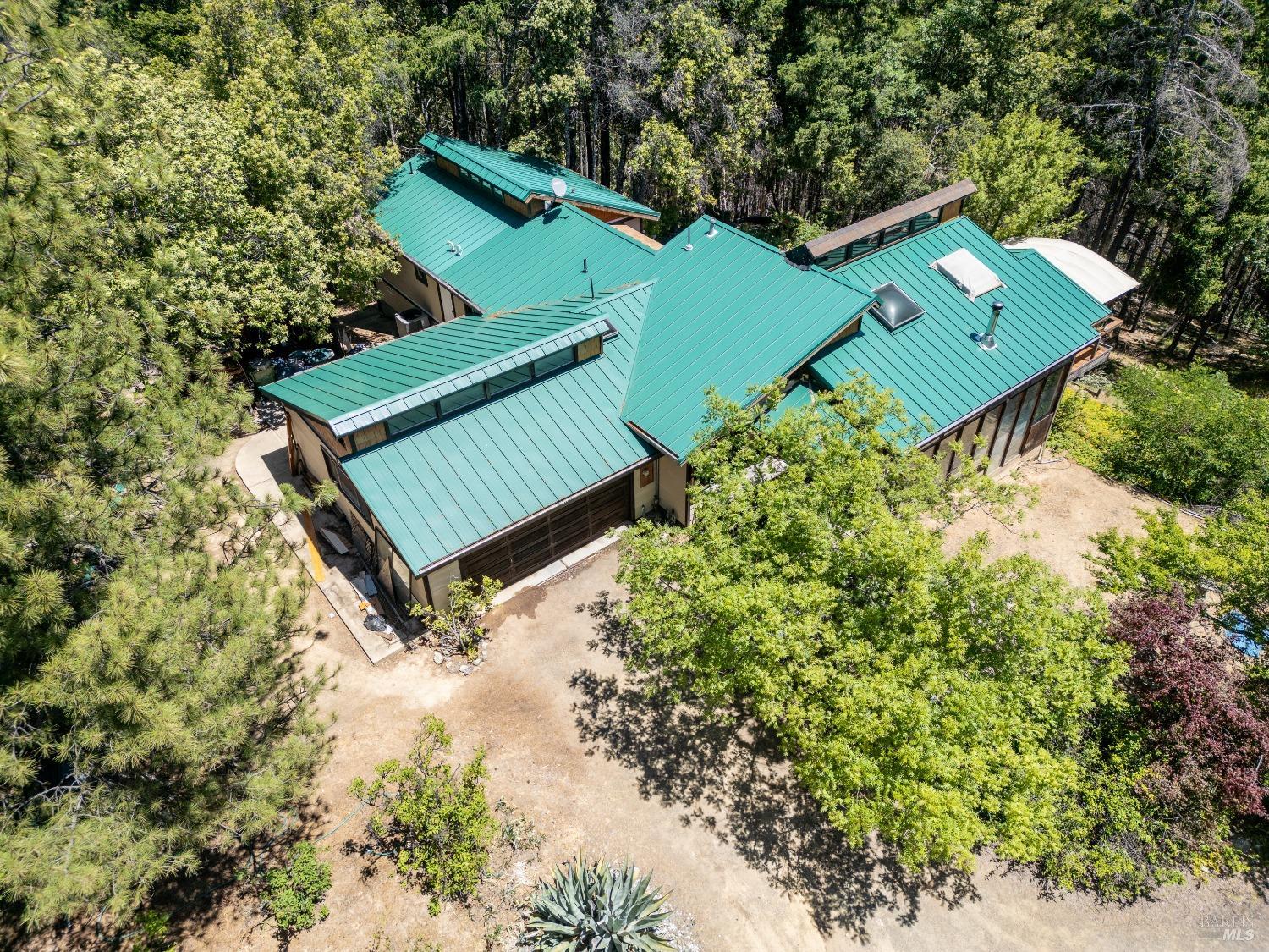 19155 Scenic Drive Redwood Valley CA 95470