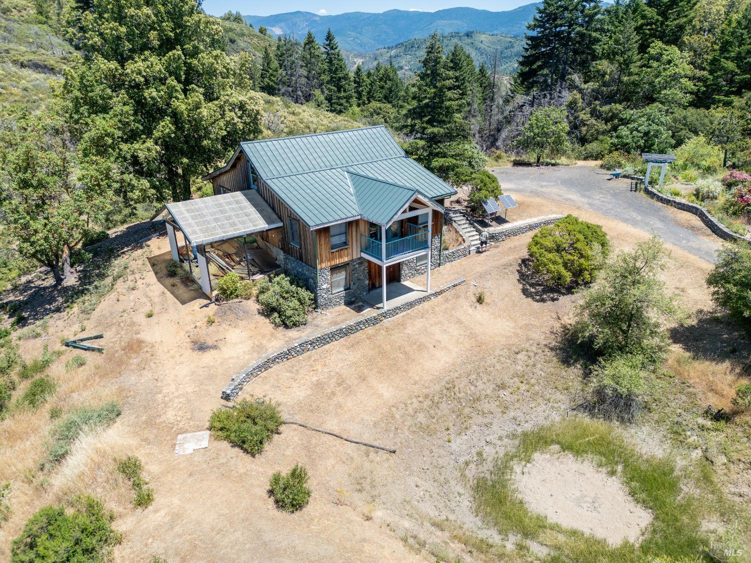 19155 Scenic Drive Redwood Valley CA 95470