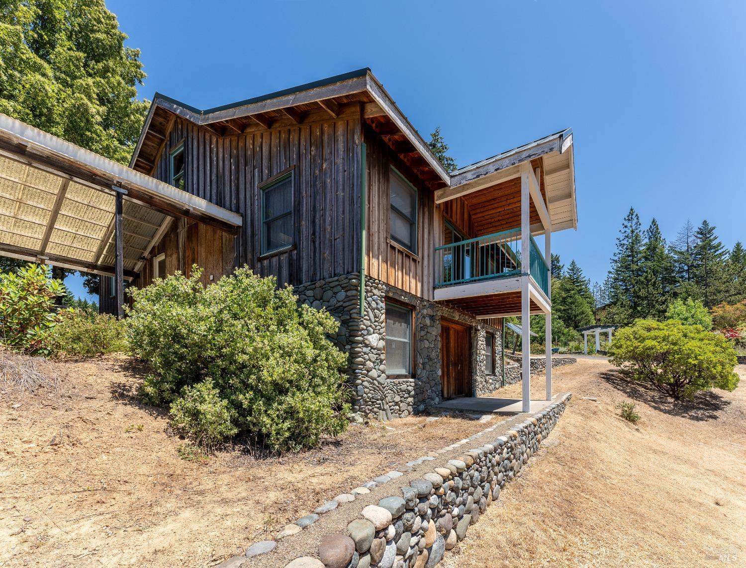 19155 Scenic Drive Redwood Valley CA 95470