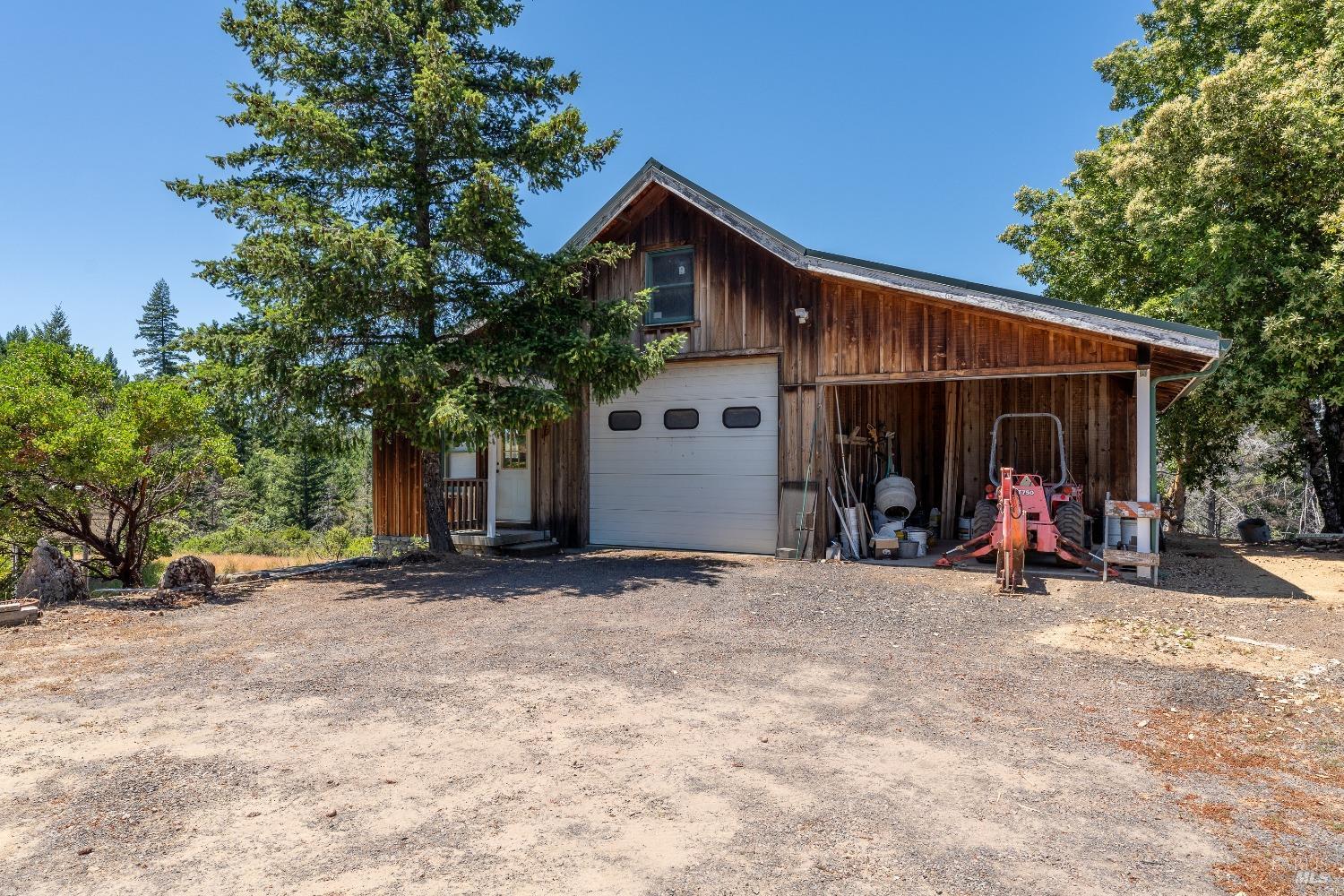19155 Scenic Drive Redwood Valley CA 95470