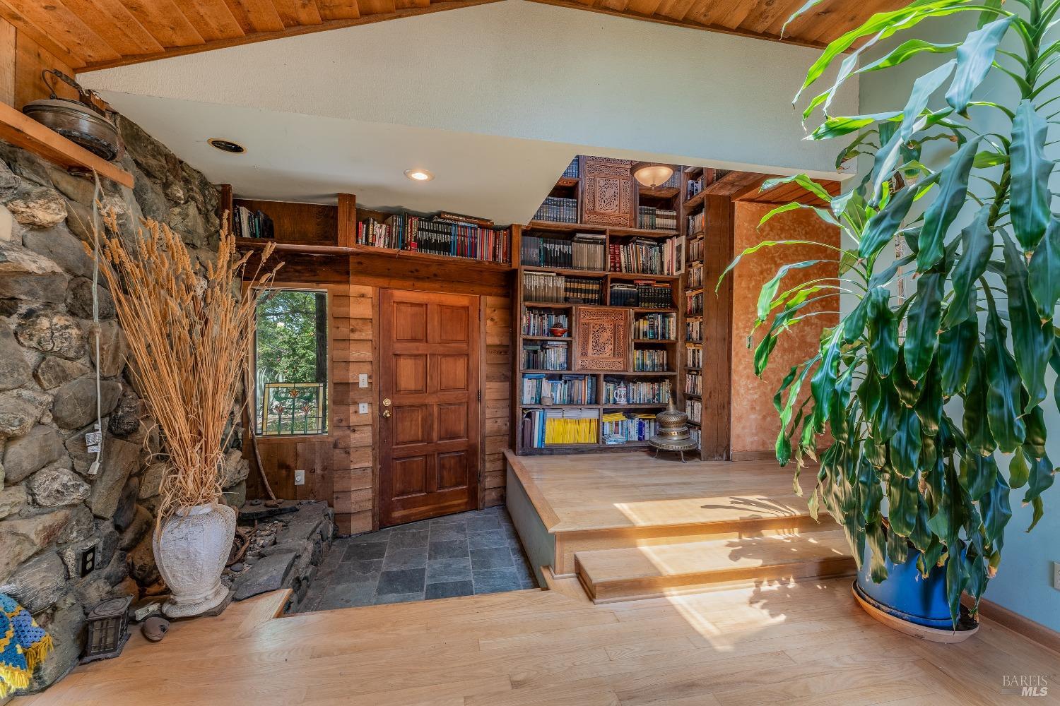 19155 Scenic Drive Redwood Valley CA 95470