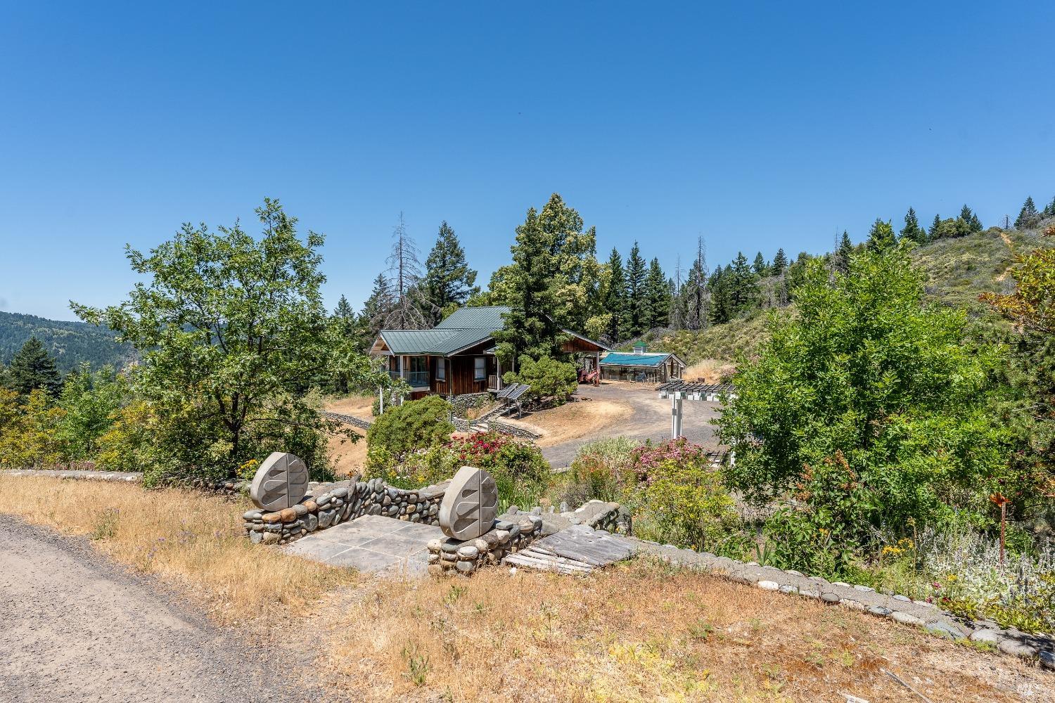 19155 Scenic Drive Redwood Valley CA 95470